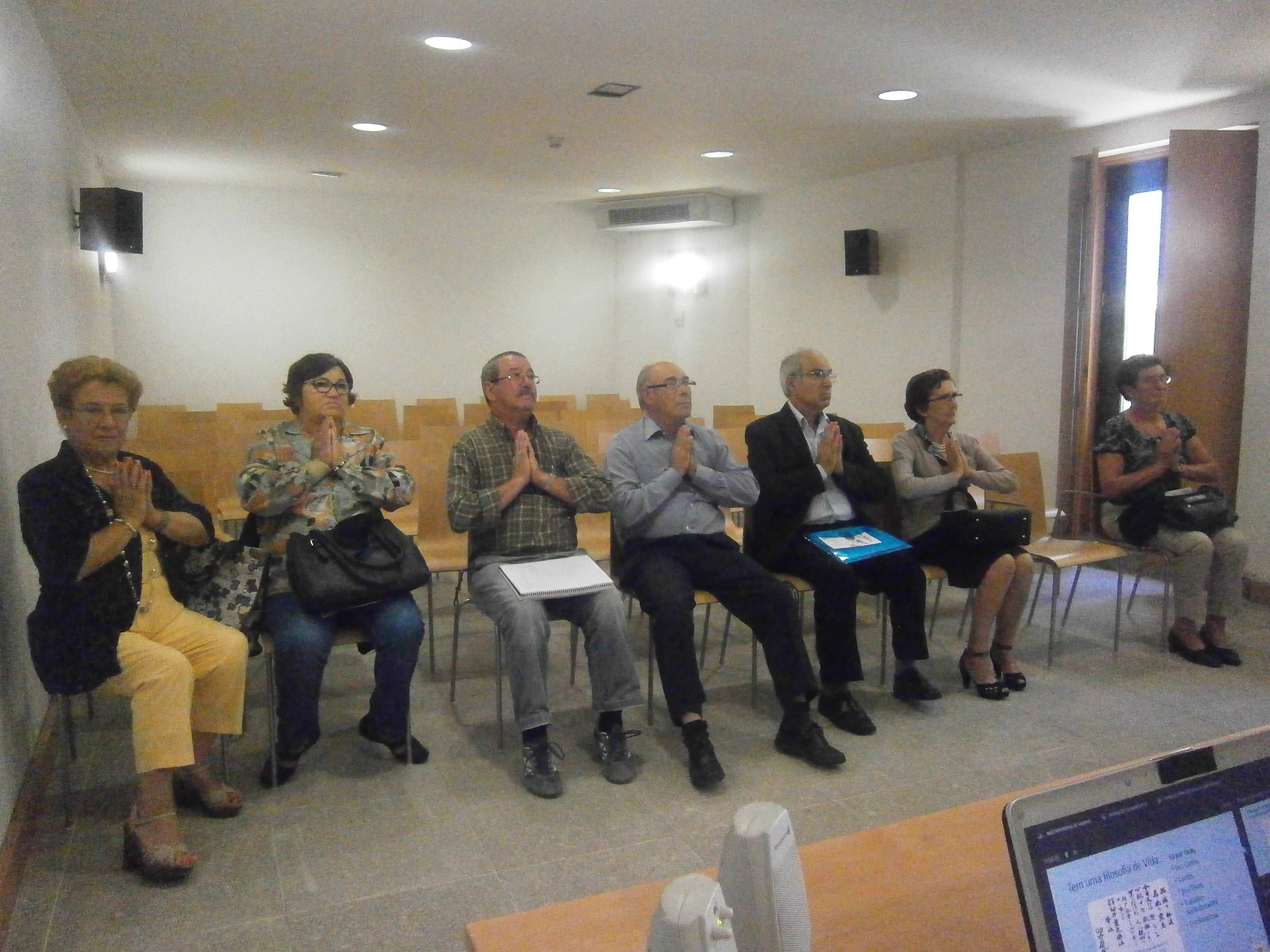 Palestra sobre o Reiki, na Universidade Sénior de Vila Meã