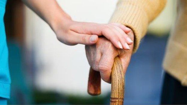 Reiki para Seniores, uma partilha da experiência na terapia em voluntariado